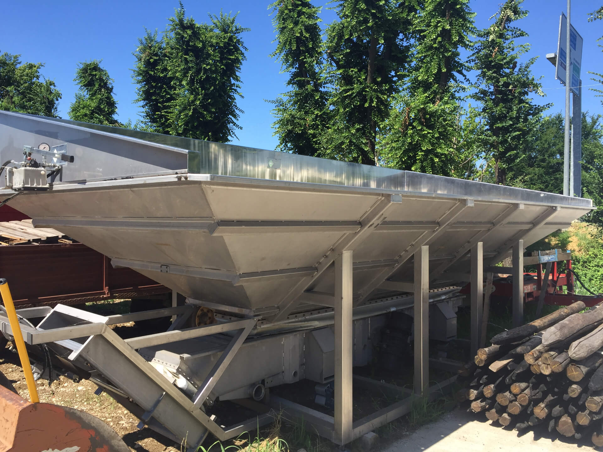 Sistema di ricezione uva